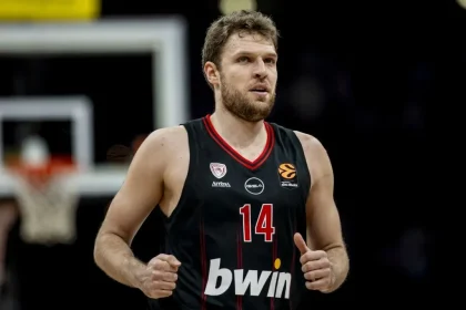 Euroleague: Διπλό στο Βελιγράδι θέλει ο Ολυμπιακός