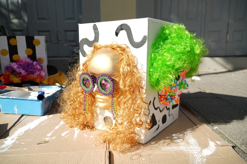 61ο Παιχνίδι Κρυμμένου Θησαυρού: Πλημμύρισε χρώμα και έμπνευση ο πεζόδρομος της Μαιζώνος στο «Cubbez» - ΦΩΤΟ