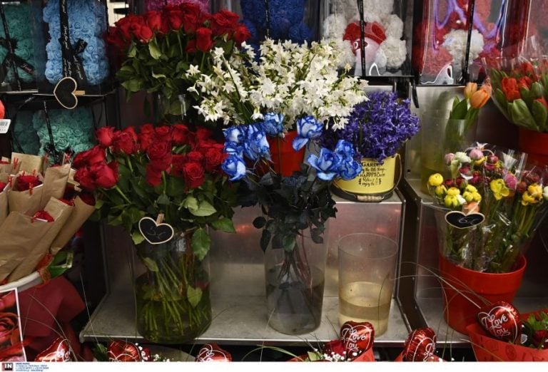 Ποιοι γιορτάζουν σήμερα 11 Ιανουαρίου