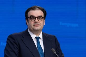 Πιερρακάκης για Καρυστιανού: «Το πεπρωμένο της χώρας δεν θα γραφτεί από τα κόμματα διαμαρτυρίας»