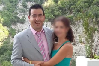 Άστρος: Η τελευταία πράξη ηρωισμού του λιμενικού – Λίγο πριν πεθάνει έσωσε συμπολίτη του που παρασύρθηκε από τα κύματα