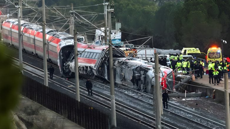 Σιδηροδρομική τραγωδία στην Ισπανία: Αποκλείστηκε το ανθρώπινο λάθος-39 οι νεκροί