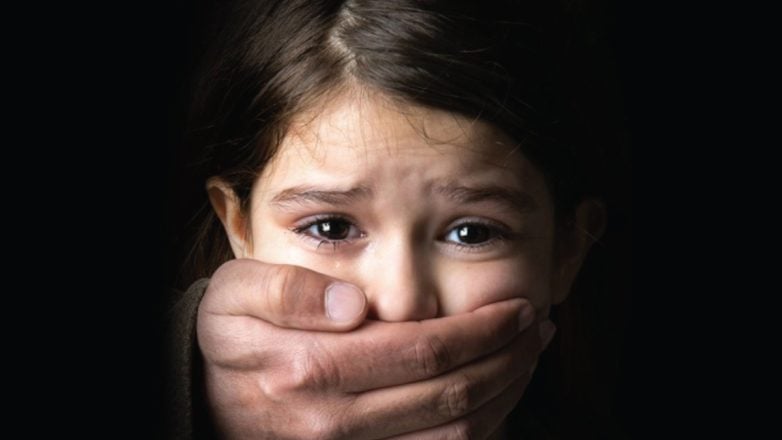 Επιχειρηματίας κακοποιούσε ορφανά παιδιά στην Αίγυπτο