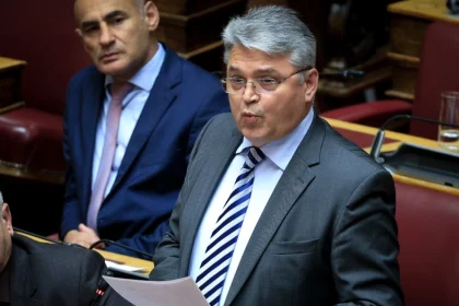 Νατσιός: Χαιρόμαστε που η Καρυστιανού έρχεται στις θέσεις μας για τις αμβλώσεις