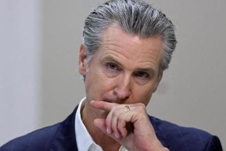 Καλιφόρνια: Ο Δημοκρατικός κυβερνήτης διέταξε έρευνα για τυχόν λογοκρισία του Tik Tok προς τον Τραμπ