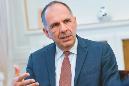 Γεραπετρίτης για Συμβούλιο Ειρήνης: Η θέση μας συγκαθορίζεται από την ιδιότητά μας ως εκλεγμένο μέλος του Συμβουλίου Ασφαλείας του ΟΗΕ