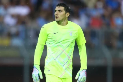 Υπέγραψε και ανακοινώνεται από την Μπόρνμουθ ο Χρήστος Μανδάς