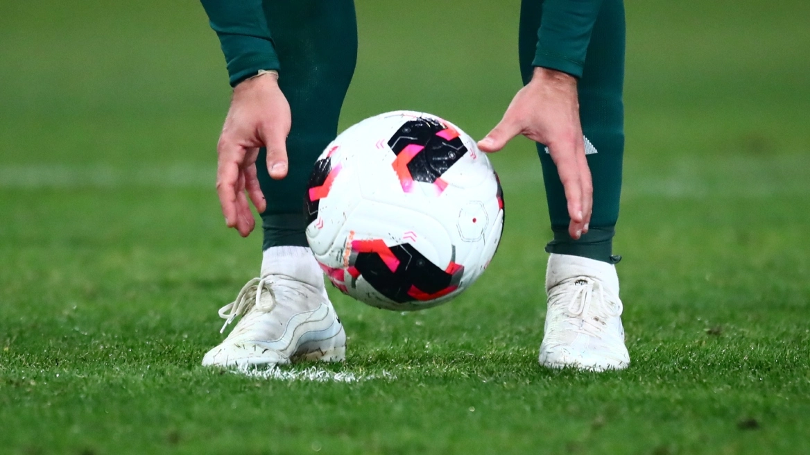 Η ΕΠΟ ανέβαλε αγώνες λόγω πένθους για τους αδικοχαμένους οπαδούς του ΠΑΟΚ