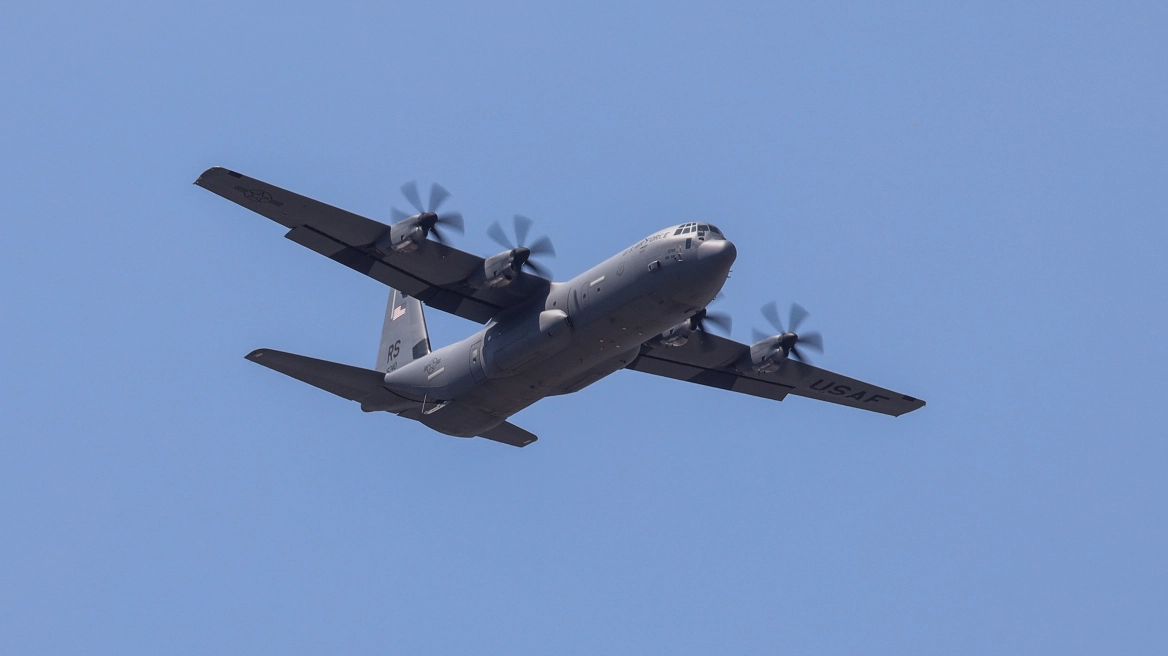 Σε ετοιμότητα C-130 για τη μεταφορά των τραυματιών φιλάθλων του ΠΑΟΚ από τη Ρουμανία στην Ελλάδα