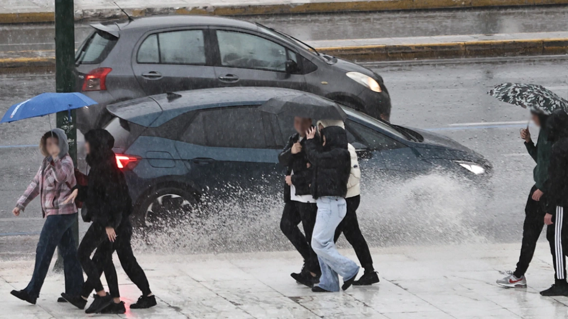 Έντονη κακοκαιρία από το απόγευμα του Σαββάτου μέχρι την Δευτέρα με καταιγίδες, έως και χιόνια