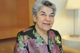 Αναγκαιότητα η συνεργασία Ελλάδας και Ομογένειας, λέει η πρόεδρος των Ελλήνων Εκπαιδευτικών Αμερικής