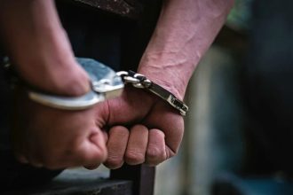 Σύλληψη 27χρονου μετά από καταγγελία της πρώην συντρόφου του για βιασμό και εκδικητική πορνογραφία