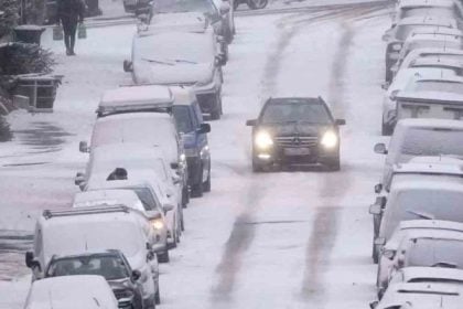 Χιόνια και σφοδρή κακοκαιρία στην κεντρική Ευρώπη και Βρετανία