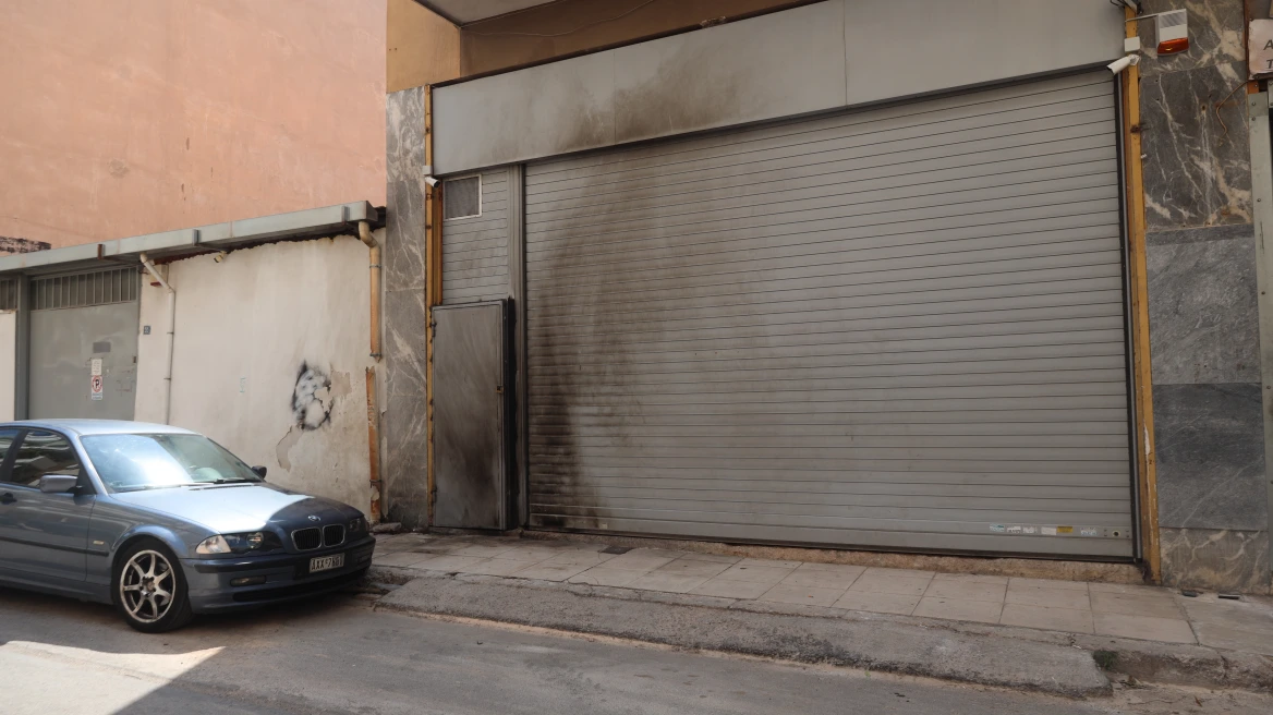 Δύο εμπρηστικές επιθέσεις στον Κολωνό - Οπαδικά κίνητρα «βλέπουν» οι Αρχές