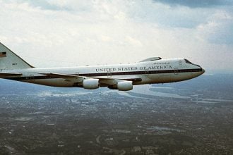 ΗΠΑ: Η πτήση του «Αεροπλάνου της Αποκάλυψης» φέρνει σενάρια πυρηνικού πολέμου