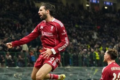 Λίβερπουλ: «Δένει» τους Σόμποσλαϊ και Γκράβενμπερχ