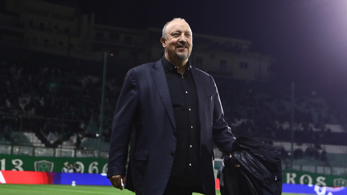 Μπενίτεθ: «Οι νέοι παίκτες ήρθαν με πάθος, ανέβασαν τον συναγωνισμό στην ομάδα»