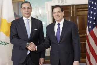 Τηλεφωνική επικοινωνία Κόμπου με Ρούμπιο: Στο επίκεντρο Κύπρος-ΗΠΑ, Ουκρανία και Μέση Ανατολή