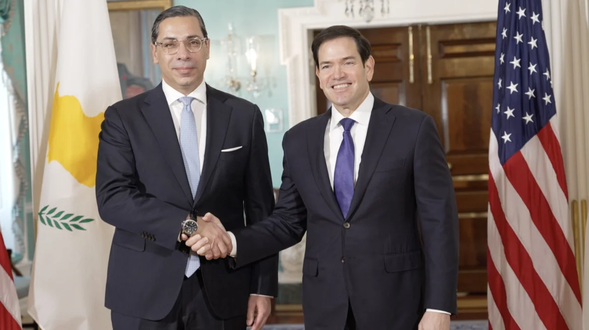 Τηλεφωνική επικοινωνία Κόμπου με Ρούμπιο: Στο επίκεντρο Κύπρος-ΗΠΑ, Ουκρανία και Μέση Ανατολή