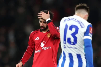 Μάντσεστερ Γιουνάιτεντ – Μπράιτον 1-2: Μεγάλη εκτός έδρας νίκη και πρόκριση για την ομάδα του Κωστούλα στον 4ο γύρο του Κυπέλλου Αγγλίας