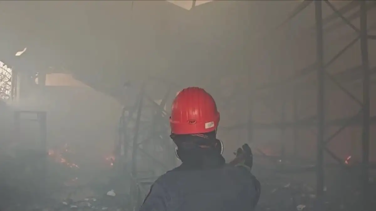 Κορωπί: Συνελήφθη ένας 55χρονος άνδρας για την φωτιά σε δύο αποθήκες