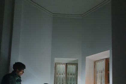 Έρευνα στη θεατρική πράξη, από τη συγγραφή στη σκηνή-HOTEL HELMOS στα δωμάτιά του διανυκτέρευσε σχεδόν ένας αιώνας νεοελληνικού βίου