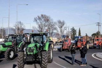 Συμφωνία για συνάντηση αγροτών με Μητσοτάκη τη Δευτέρα