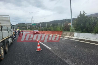 Ανοιχτοί οι δρόμοι σε όλη τη χώρα, παραμένουν στα μπλόκα οι αγρότες - Η κατάσταση στη Δυτ. Ελλάδα