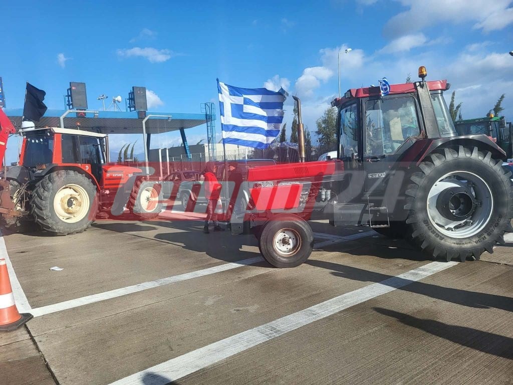Aγρότες: Αποκλεισμός σε Αγγελόκαστρο και Κουβαρά στην Αιτωλοακαρνανία (ΦΩΤΟ & ΒΙΝΤΕΟ) - Μπλόκο και στον Πύργο