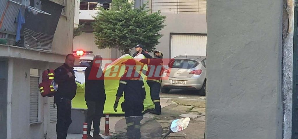 Πάτρα: Λήξη συναγερμού για τη νεαρή που απειλούσε να πέσει από ταράτσα - ΝΕΟΤΕΡΑ (ΦΩΤΟ)