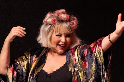 “Μόνο σπίτι, κρεβάτι και εκκλησία” στο Επίκεντρο+