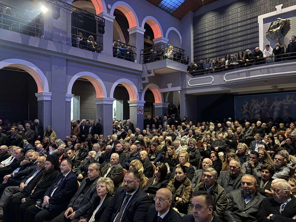 "Πάτρα Ενωμένη": Κοσμοσυρροή στην εκδήλωση για την κοπή πίτας της παράταξης - Κ. Σβόλης: "Το 2028 θα είμαι εκ νέου υποψήφιος για το Δήμο" (ΦΩΤΟ - ΒΙΝΤΕΟ)