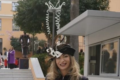 "Καλό Καρναβάλι απαξάπαντες"