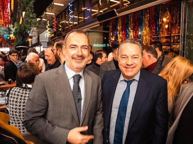 Στην πίτα του Ανδρέα Κατσανιώτη ο Κώστας Σβόλης