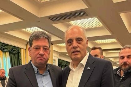 Στην κοπή της πίτας της Ελληνικής Λύσης ο υποψήφιος βουλευτής Αχαΐας Δημήτρης Παλούμπης