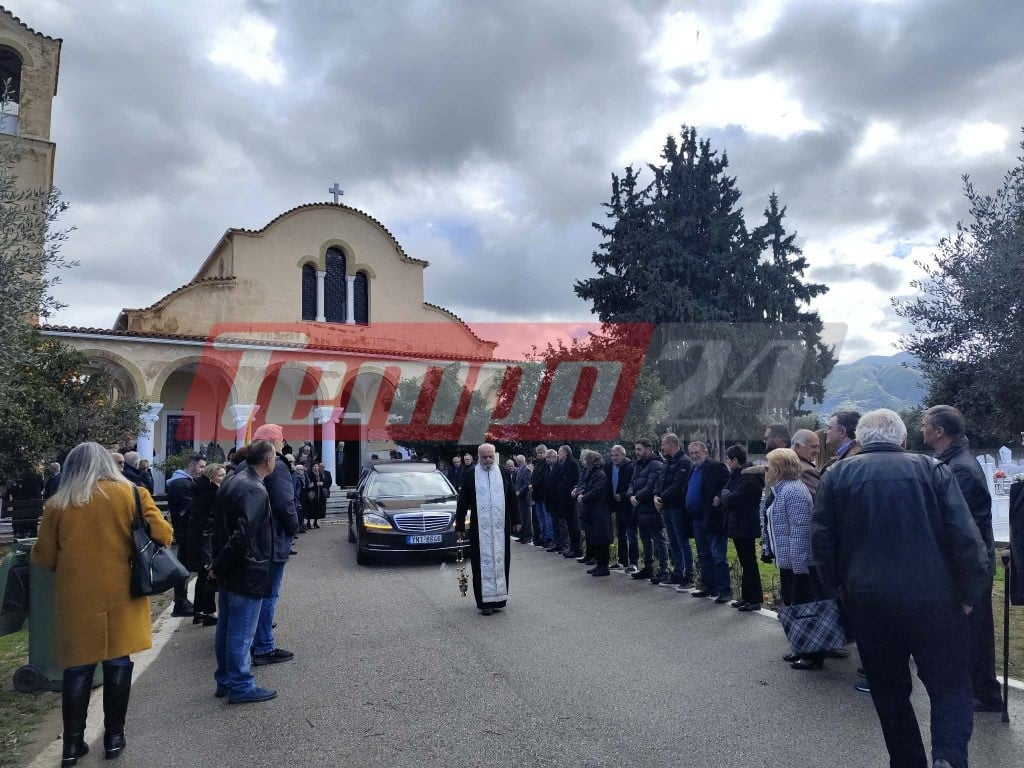 Πάτρα: «Αχαϊκό Εντελβάις»: To τελευταίο "αντίο" στον Κωνσταντίνο Μιχαλόπουλο (ΦΩΤΟ)