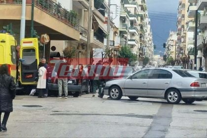 Πάτρα: Τροχαίο στην Κορίνθου - ΙΧ συγκρούστηκε με όχημα κι έπεσε πάνω σε δύο άλλα αυτοκίνητα (ΦΩΤΟ)