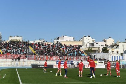 Με τον κόσμο του στο Περιστέρι ο Ολυμπιακός