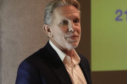 Γερουλάνος: Η συνεργασία με τη Συντήρηση είναι κάκιστη – Χρειαζόμαστε τώρα «έκρηξη δημοκρατίας» στο ΠΑΣΟΚ