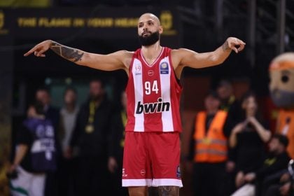 Ο φορτσάτος Ολυμπιακός καθάρισε τον Άρη στο Αλεξάνδρειο