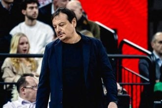 Συνέντευξη Τύπου 24 δευτερολέπτων από τον Αταμάν: «Παίξαμε καλά για τρεις περιόδους, στην τέταρτη τα χάσαμε όλα»