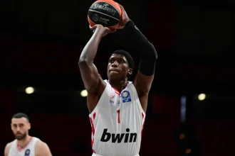 Ολυμπιακός: Μετά τον Μιλουτίνοφ νοκ άουτ και ο Νιλικίνα για την Εφές