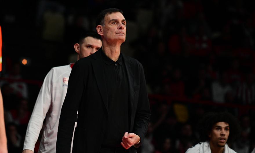 Μπαρτζώκας: «Είμαι χαρούμενος για τη νίκη, όμως με τσαντίζει πάρα πολύ όταν δεν παίζουμε με συνέπεια»