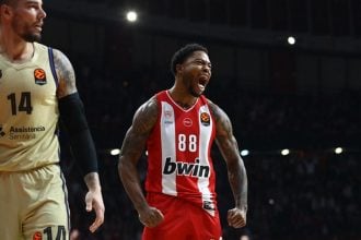 Κέρδισε την Μπαρτσελόνα στο ΣΕΦ και ανέβηκε 2ος ο Ολυμπιακός - 5η σερί νίκη!