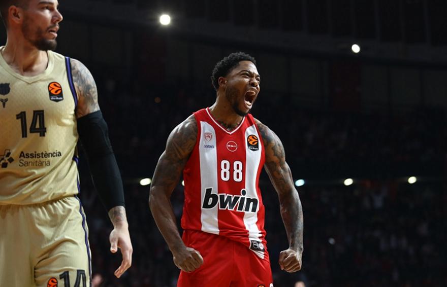 Κέρδισε την Μπαρτσελόνα στο ΣΕΦ και ανέβηκε 2ος ο Ολυμπιακός - 5η σερί νίκη!