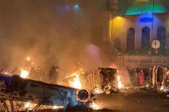 Ιράν: Μαρτυρίες για πάνω από 200 νεκρούς στις διαδηλώσεις – Φουντώνει η λαϊκή οργή