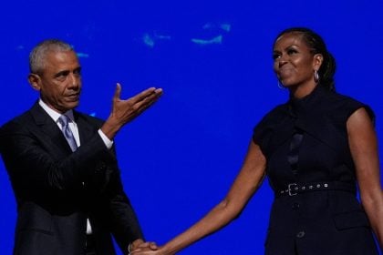 ΗΠΑ - Ομπάμα: Ο θάνατος του Άλεξ Πρέτι στη Μινεάπολη αποτελεί κάλεσμα αφύπινσης