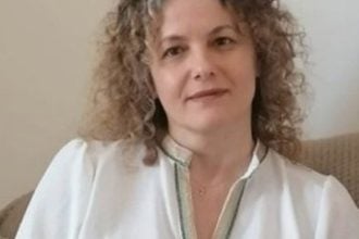 «Σβήνουν» τα χωριά – Η ελληνική ύπαιθρος σιωπά