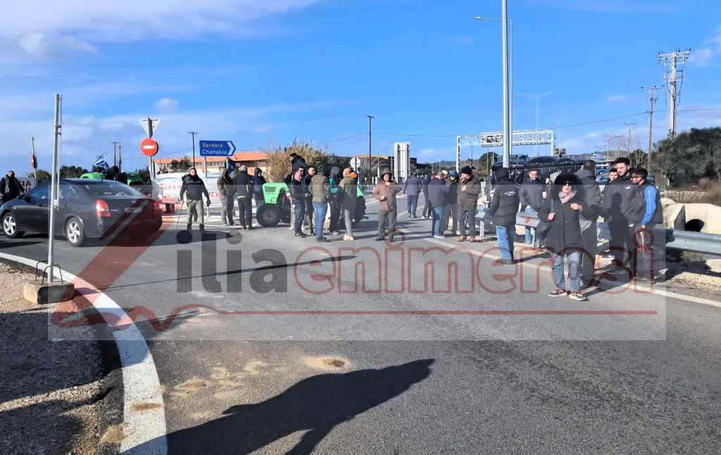 Πύργος: Κλειστή μέχρι το πρωί του Σαββάτου η Ε.Ο. Πατρών – Πύργου και ο νέος αυτοκινητόδρομος από τους αγρότες