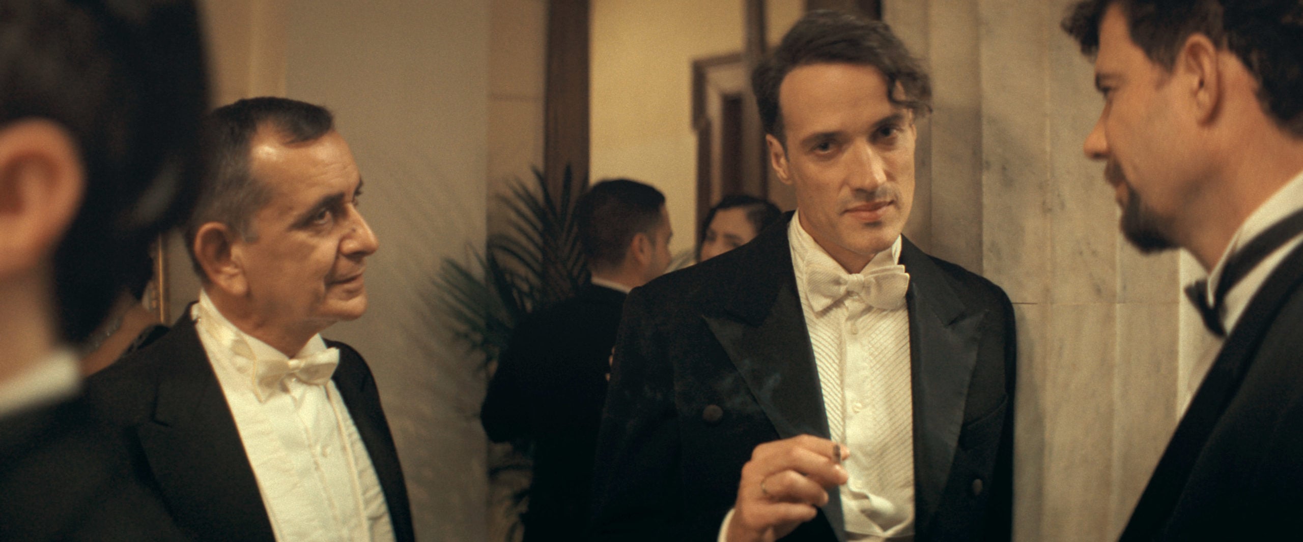 «Η μεγάλη χίμαιρα»: Το πλοίο «Μαρίνα» βυθίζεται και η μοίρα των ηρώων αλλάζει για πάντα